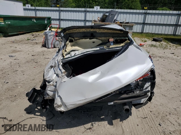 2015 BMW 4 Series 435i с VIN WBA3R1C55FK194700, выставлен на аукционе Copart как лот 53197794 с пробегом Не указан миль и Списание • Salvage title. История ставок и продаж доступна на DreamBid. Изображение 6.