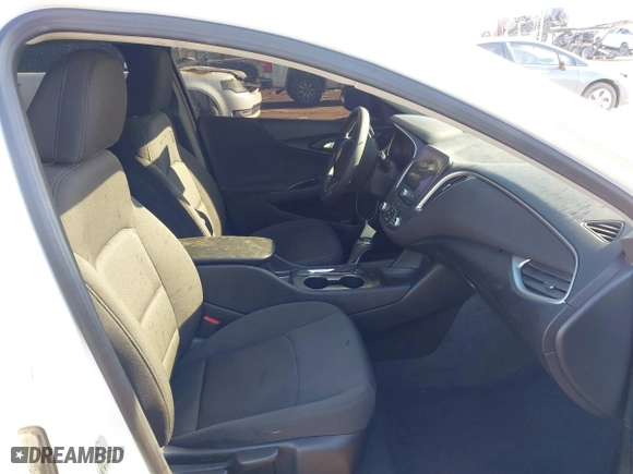 2020 Chevrolet Malibu RS with VIN 1G1ZG5ST5LF087377, listed as a IAAI auction lot 41424045 with 55,513 mi miles. Bid and sale history available at carsss.com. Image 5.