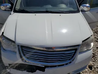 2014 Chrysler Town & Country Touring L 30th Anniversary with VIN 2C4RC1CG4ER470767, listed as a Copart auction lot 55976865 with 131,669 mi miles and Clean title. Bid and sale history available at DreamBid. Image 12.