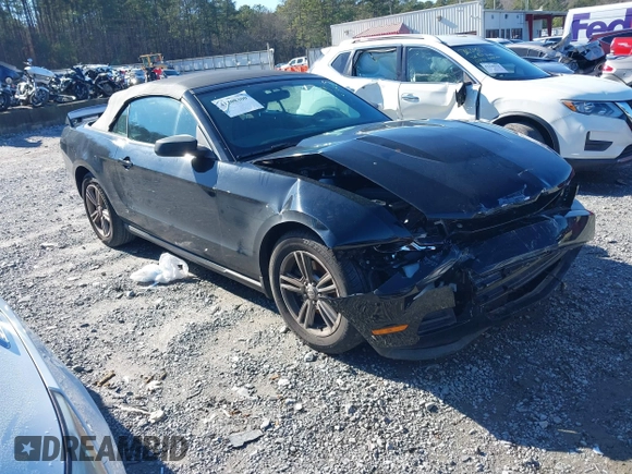 2011 Ford Mustang V6 with VIN 1ZVBP8EM7B5129385, listed as a IAAI auction lot 41208300 with 56,429 mi miles and . Bid and sale history available at DreamBid. Image 1.