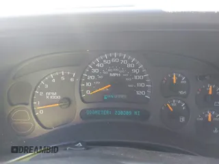 2003 Chevrolet Silverado 1500 with VIN 2GCEC19T931335895, listed as a IAAI auction lot 42157615 with 230,309 mi miles and . Bid and sale history available at DreamBid. Image 7.