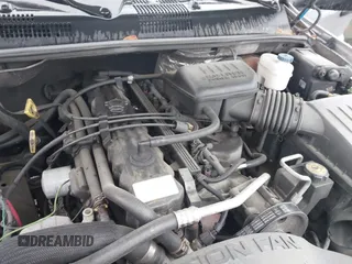 1999 Jeep Grand Cherokee Laredo with VIN 1J4G258SXXC518647, listed as a IAAI auction lot 42124724 with 229,668 mi miles and . Bid and sale history available at DreamBid. Image 10.