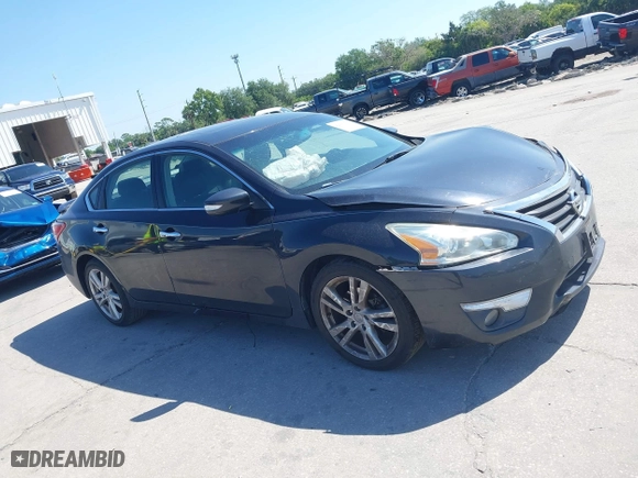 2013 Nissan Altima 3.5 SL with VIN 1N4BL3AP3DN515859, listed as a IAAI auction lot 42006305 with 158,472 mi miles. Bid and sale history available at carsss.com. Image 13.