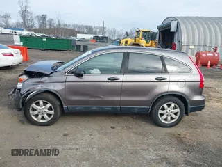 2011 Honda CR-V SE with VIN 5J6RE4H48BL042063, listed as a IAAI auction lot 41985314 with 138,097 mi miles. Bid and sale history available at carsss.com. Image 14.