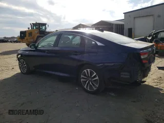 2020 Honda Accord with VIN 1HGCV3F16LA008247, listed as a Copart auction lot 89252795 with 105,021 mi miles and Salvage Title. Bid and sale history available at DreamBid. Image 2.