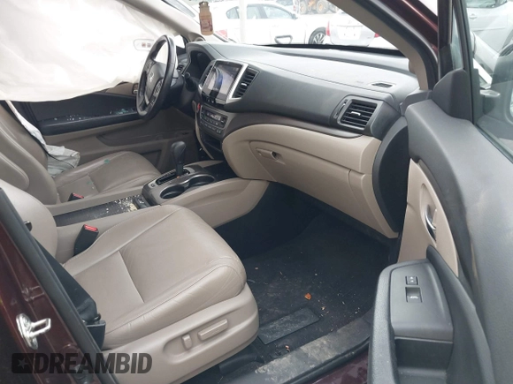 2016 Honda Pilot EX-L with VIN 5FNYF6H58GB072368, listed as a IAAI auction lot 41055222 with 130,813 mi miles. Bid and sale history available at carsss.com. Image 5.