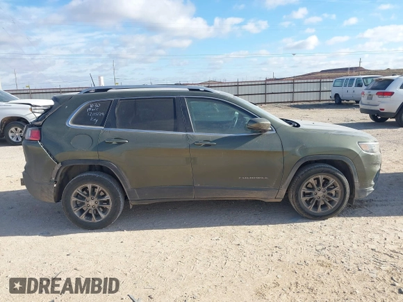 2021 Jeep Cherokee Latitude Lux with VIN 1C4PJLMX1MD221030, listed as a IAAI auction lot 41160799 with 121,011 mi miles. Bid and sale history available at carsss.com. Image 13.