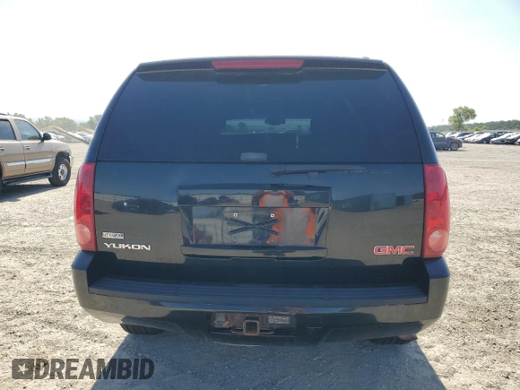 2007 GMC Yukon SLT with VIN 1GKFK13097R219491, listed as a Copart auction lot 61657135 with 213,393 mi miles and Clean title. Bid and sale history available at DreamBid. Image 6.
