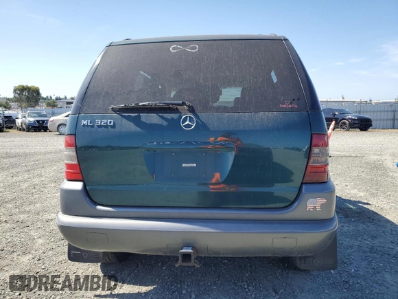 1999 Mercedes-Benz M 320/430/500 z VIN 4JGAB54E4XA106856, wystawiony jako Copart lot #57692675 z przebiegiem 250 488 mil mil oraz Czysty tytuł • Clean title. Historia ofert i sprzedaży dostępna na DreamBid. Obrazek 6.