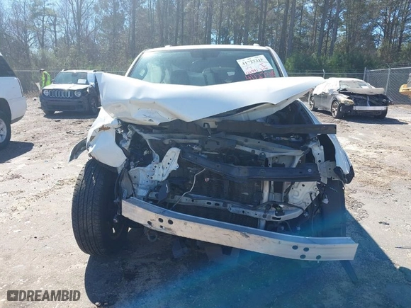 2018 Toyota 4Runner SR5 with VIN JTEBU5JR2J5544281, listed as a IAAI auction lot 41727318 with 122,091 mi miles. Bid and sale history available at carsss.com. Image 6.
