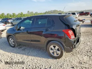 2020 Chevrolet Trax LS with VIN KL7CJKSB5LB059989, listed as a Copart auction lot 58642445 with 89,236 mi miles and Salvage title. Bid and sale history available at DreamBid. Image 2.