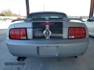 2005 Ford Mustang Deluxe with VIN 1ZVFT84N155186984, listed as a Copart auction lot 52913395 with 264,052 mi miles and Salvage Title. Bid and sale history available at carsss.com. Image 6.