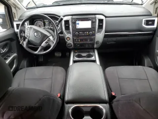 2018 Nissan Titan XD SV with VIN 1N6AA1F44JN533990, listed as a Copart auction lot 84935134 with 122,148 mi miles and Salvage Title. Bid and sale history available at carsss.com. Image 8.