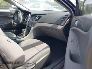 2011 Hyundai Sonata GLS with VIN 5NPEB4AC8BH263441, listed as a IAAI auction lot 42061208 with 163,111 mi miles and . Bid and sale history available at carsss.com. Image 5.