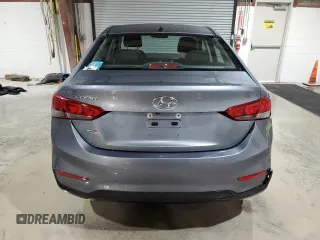 2020 Hyundai Accent SE z VIN 3KPC24A62LE114238, wystawiony jako Copart lot #57114505 z przebiegiem 73 258 mil mil oraz Szkoda całkowita • Salvage title. Historia ofert i sprzedaży dostępna na DreamBid. Obrazek 6.
