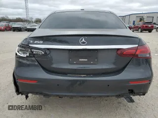 2021 Mercedes-Benz E 350 z VIN W1KZF8DB5MA892977, wystawiony jako Copart lot #48360735 z przebiegiem 32 848 mil mil oraz Szkoda całkowita • Salvage title. Historia ofert i sprzedaży dostępna na DreamBid. Obrazek 6.