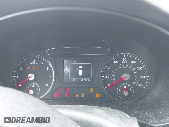 2018 Kia Sorento LX with VIN 5XYPGDA3XJG407247, listed as a IAAI auction lot 41639631 with 127,327 mi miles. Bid and sale history available at carsss.com. Image 7.