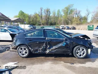 2009 Acura TL z VIN 19UUA86279A017568, wystawiony jako IAAI lot #41975176 z przebiegiem 171 865 mil mil oraz . Historia ofert i sprzedaży dostępna na DreamBid. Obrazek 14.