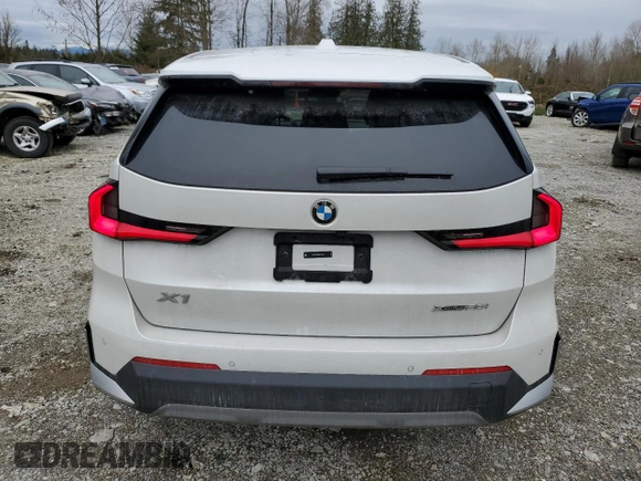 2024 BMW X1 xDrive28i with VIN WBX73EF02R5Z35243, listed as a Copart auction lot 48102395 with 26,094 mi miles and Clean Title. Bid and sale history available at carsss.com. Image 6.