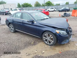 2016 Mercedes-Benz C 300 Luxury с VIN 55SWF4KB9GU098891, выставлен на аукционе IAAI как лот 42422340 с пробегом 147 839 миль миль и . История ставок и продаж доступна на DreamBid. Изображение 1.