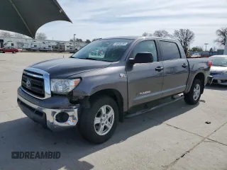 2011 Toyota Tundra z VIN 5TFEY5F13BX115424, wystawiony jako Copart lot #46546765 z przebiegiem 112 049 mil mil oraz Szkoda całkowita • Salvage title. Historia ofert i sprzedaży dostępna na DreamBid. Obrazek 1.