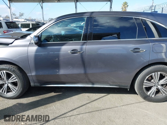 2018 Acura MDX with VIN 5J8YD3H34JL005596, listed as a IAAI auction lot 41507285 with 122,408 mi miles and . Bid and sale history available at carsss.com. Image 14.