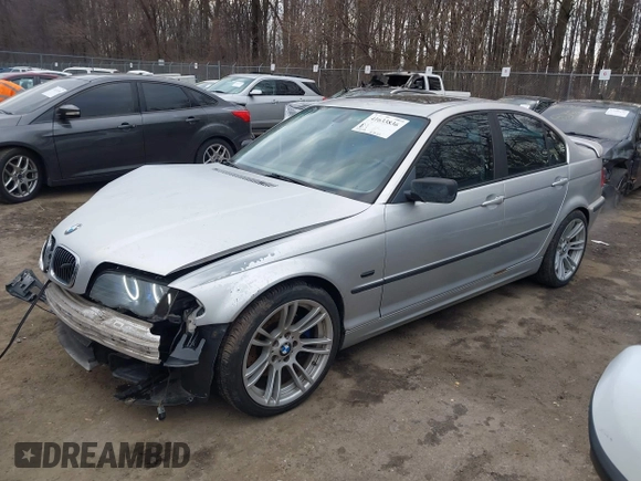 2001 BMW 3 Series 330i with VIN WBAAV53421JS90915, listed as a IAAI auction lot 41633836 with 215,109 mi miles. Bid and sale history available at carsss.com. Image 17.