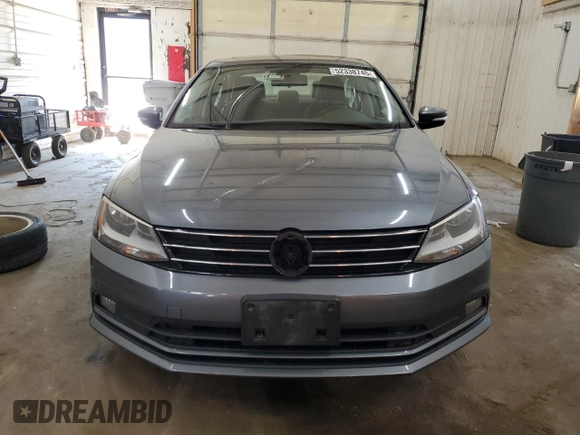 2015 Volkswagen Jetta SE with VIN 3VWD17AJ8FM229267, listed as a Copart auction lot 52338745 with 99,715 mi miles and Non repairable. Bid and sale history available at DreamBid. Image 5.