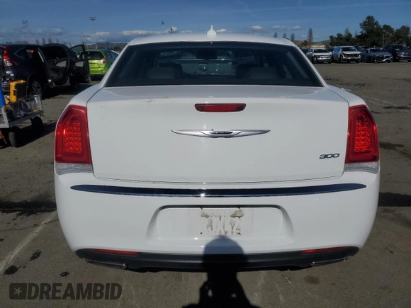 2019 Chrysler 300 Touring with VIN 2C3CCAAG7KH690614, listed as a Copart auction lot 49535535 with 37,809 mi miles and Salvage Title. Bid and sale history available at carsss.com. Image 6.