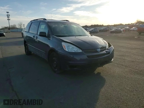 2004 Toyota Sienna CE with VIN 5TDZA23C14S027488, listed as a Copart auction lot 50285775 with 147,541 mi miles and Non Repairable. Bid and sale history available at carsss.com. Image 11.