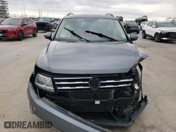 2018 Volkswagen Tiguan SEL with VIN 3VV3B7AX7JM005708, listed as a Copart auction lot 56431835 with 53,957 mi miles and Salvage title. Bid and sale history available at DreamBid. Image 5.