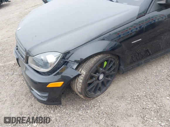 2014 Mercedes-Benz C 250 with VIN WDDGJ4HBXEG280202, listed as a IAAI auction lot 41543546 with 69,236 mi miles and . Bid and sale history available at DreamBid. Image 20.