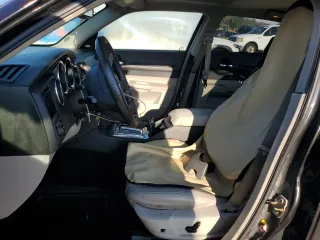 2005 Dodge Magnum RT z VIN 2D8GV58275H622599, wystawiony jako Copart lot #73849524 z przebiegiem Nie podano mil oraz Szkoda całkowita • Salvage title. Historia ofert i sprzedaży dostępna na DreamBid. Obrazek 7.