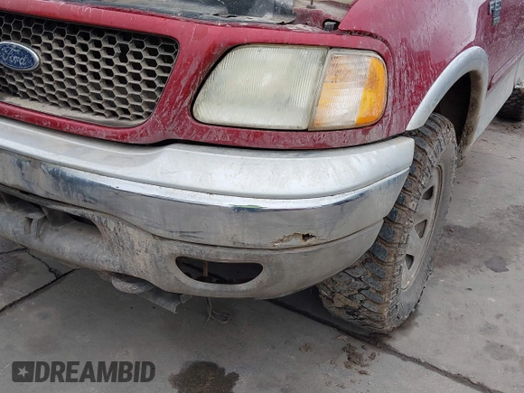 2003 Ford F-150 XL with VIN 2FTPX18LX3CA89961, listed as a IAAI auction lot 41901357 with 199,708 mi miles. Bid and sale history available at carsss.com. Image 13.