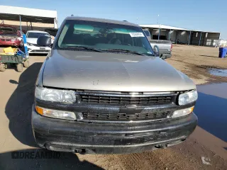 2003 Chevrolet Tahoe LT z VIN 1GNEK13ZX3J230442, wystawiony jako Copart lot #70568424 z przebiegiem 189 349 mil mil oraz Czysty tytuł • Clean title. Historia ofert i sprzedaży dostępna na DreamBid. Obrazek 5.