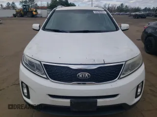 2014 Kia Sorento LX with VIN 5XYKTCA6XEG445254, listed as a Copart auction lot 53290205 with 132,443 mi miles and Salvage Title. Bid and sale history available at carsss.com. Image 5.