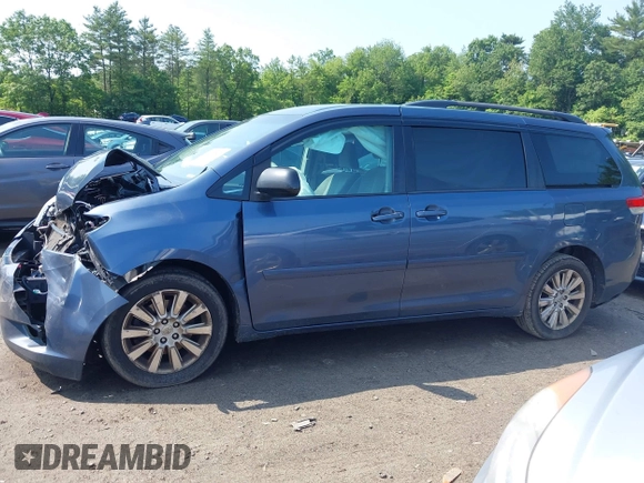 2013 Toyota Sienna LE with VIN 5TDJK3DC6DS070951, listed as a IAAI auction lot 42468510 with 235,537 mi miles and . Bid and sale history available at DreamBid. Image 14.