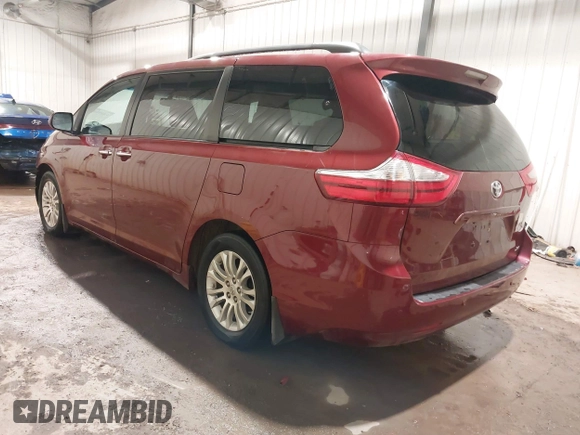 2015 Toyota Sienna XLE с VIN 5TDYK3DC5FS588258, выставлен на аукционе IAAI как лот 41089108 с пробегом 124 777 миль миль и . История ставок и продаж доступна на DreamBid. Изображение 3.