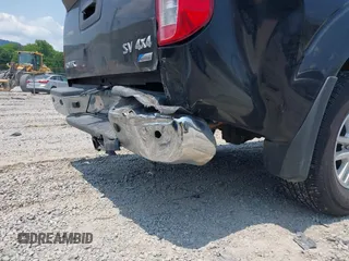 2017 Nissan Frontier Pro-4X with VIN 1N6DD0EV2HN754569, listed as a IAAI auction lot 42404558 with 87,367 mi miles and . Bid and sale history available at DreamBid. Image 18.
