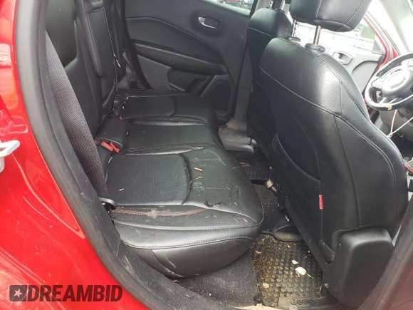 2018 Jeep Compass Trailhawk с VIN 3C4NJDDB3JT343265, выставлен на аукционе Copart как лот 55238275 с пробегом 111 691 миль миль и Списание • Salvage title. История ставок и продаж доступна на DreamBid. Изображение 11.