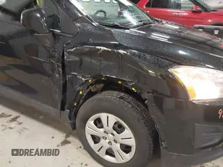 2015 Chevrolet Trax LS with VIN KL7CJKSBXFB126980, listed as a IAAI auction lot 41859980 with 62,483 mi miles. Bid and sale history available at carsss.com. Image 6.