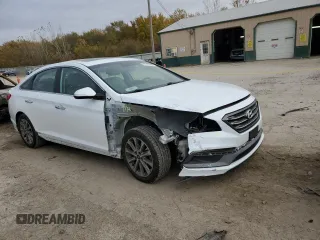 2017 Hyundai Sonata Sport with VIN 5NPE34AF2HH592961, listed as a Copart auction lot 77575494 with 77,318 mi miles and Salvage Title. Bid and sale history available at DreamBid. Image 4.