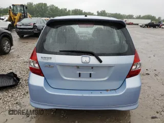 2008 Honda Fit Sport z VIN JHMGD38648S051884, wystawiony jako Copart lot #57613495 z przebiegiem Nie podano mil oraz Szkoda całkowita • Salvage title. Historia ofert i sprzedaży dostępna na DreamBid. Obrazek 6.