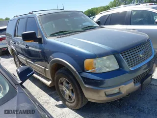 2004 Ford Expedition Eddie Bauer with VIN 1FMFU18L54LB18869, listed as a IAAI auction lot 41862385 with 258,709 mi miles. Bid and sale history available at carsss.com. Image 1.