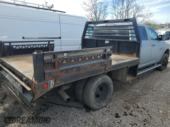 2018 Ram 3500 Tradesman z VIN 3C7WRTCL3JG188679, wystawiony jako Copart lot #43623095 z przebiegiem Nie podano mil oraz Szkoda całkowita • Salvage title. Historia ofert i sprzedaży dostępna na DreamBid. Obrazek 3.