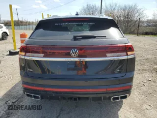 2024 Volkswagen Atlas SEL R-Line with VIN 1V2AE2CAXRC228149, listed as a Copart auction lot 51111825 with 6,548 mi miles and Salvage title. Bid and sale history available at DreamBid. Image 6.