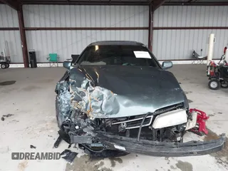 1996 Honda Accord LX с VIN 1HGCE182XTA005233, выставлен на аукционе IAAI как лот 42021131 с пробегом 45 151 миль миль и . История ставок и продаж доступна на DreamBid. Изображение 13.