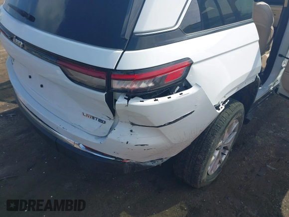 2022 Jeep Grand Cherokee Limited with VIN 1C4RJHBG0N8521421, listed as a IAAI auction lot 42177684 with 46,058 mi miles and . Bid and sale history available at DreamBid. Image 6.