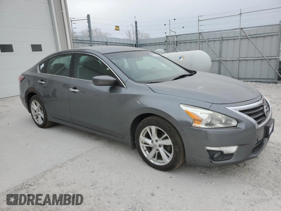 2015 Nissan Altima SV with VIN 1N4AL3AP4FC136296, listed as a Copart auction lot 82713214 with 143,138 mi miles and Clean Title. Bid and sale history available at DreamBid. Image 4.
