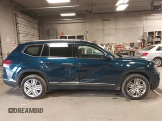 2018 Volkswagen Atlas SEL Premium with VIN 1V2NR2CA5JC597639, listed as a IAAI auction lot 41867470 with 99,642 mi miles and . Bid and sale history available at DreamBid. Image 13.